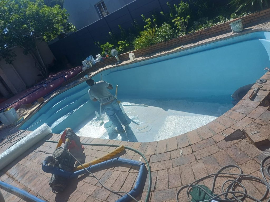 Fibreglass swimming pool restored by Gibbs Pools in Cape Town