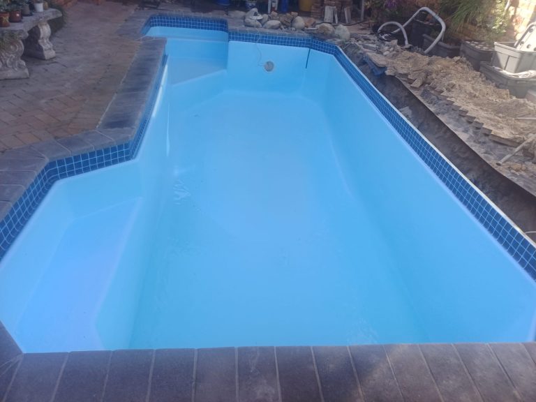 Pool after fiberglass relining Table View